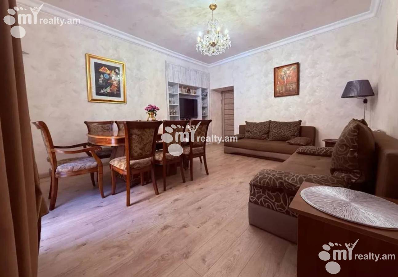 3 bedroom apartment for rent Vardanants St, Center Yerevan, 155647