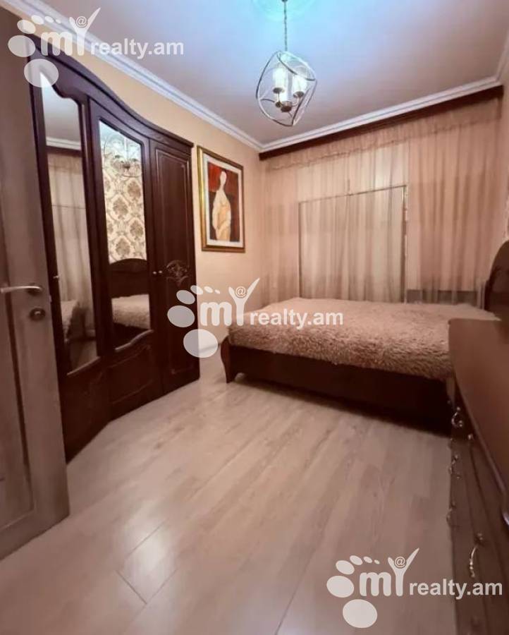 3 bedroom apartment for rent Vardanants St, Center Yerevan, 155647