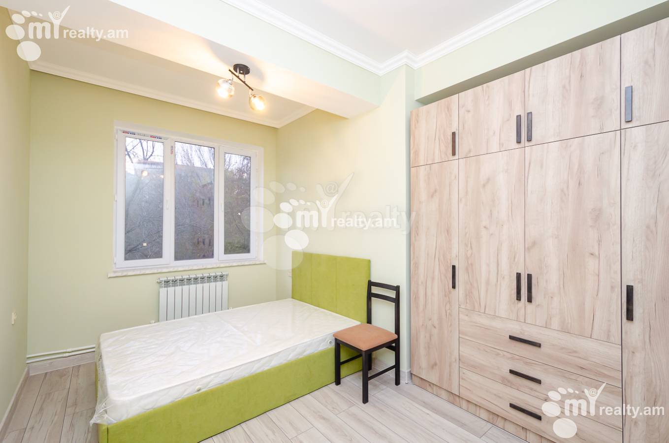 3 սենյականոց բնակարան  Արզումանյան փող, Աջափնյակ Երևան, 152039