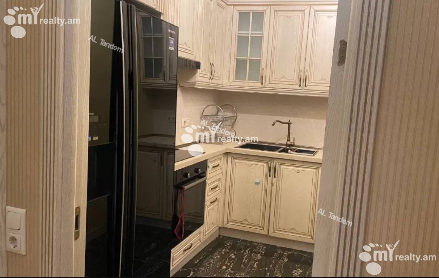 2 bedroom apartment for rent Buzand St, Center Yerevan, 156330