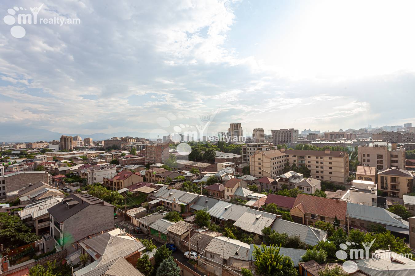 3 սենյականոց բնակարան  Սայաթ-Նովայի պող, Կենտրոն Երևան, 155779