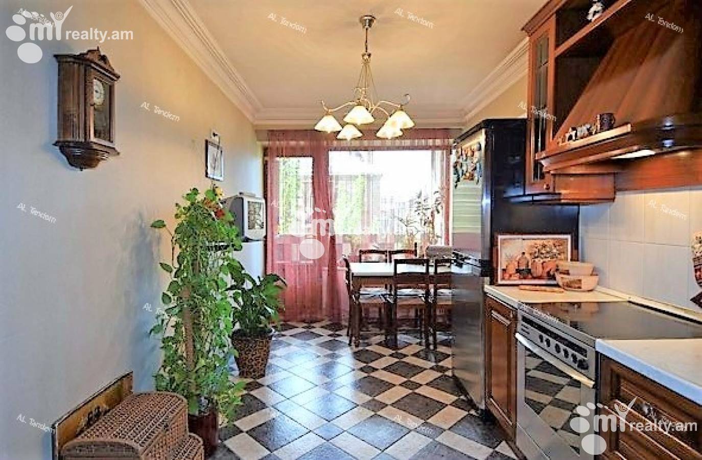 4 bedroom apartment for sale Vardanants St, Center Yerevan, 123214