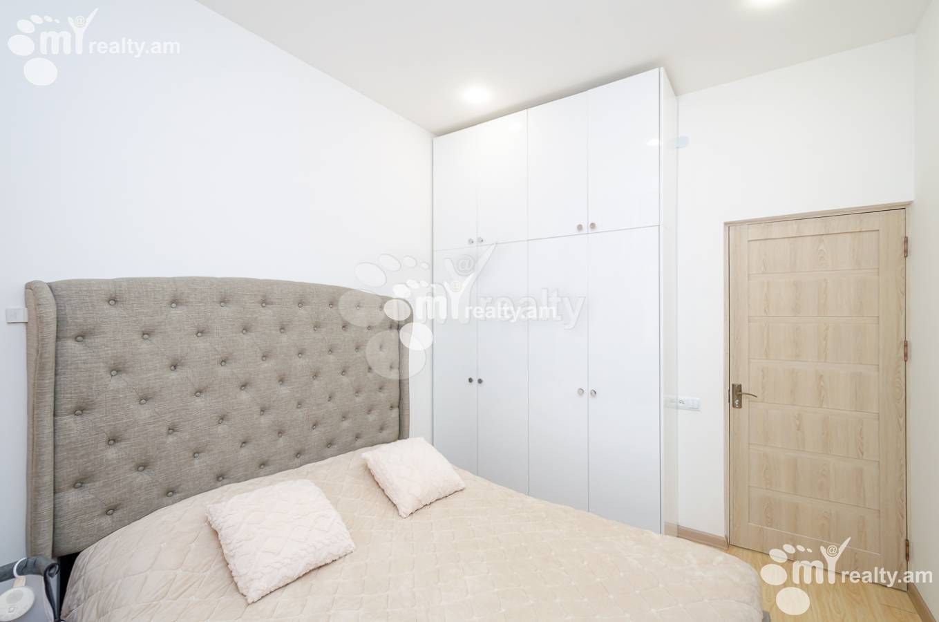 3 bedroom apartment for rent Adonts St, Arabkir Yerevan, 156941