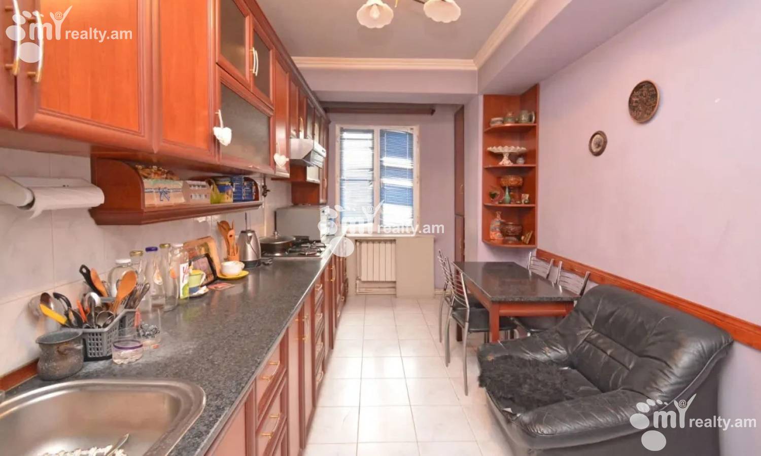 3 bedroom apartment for sale Artsruni St, Arabkir Yerevan, 161212