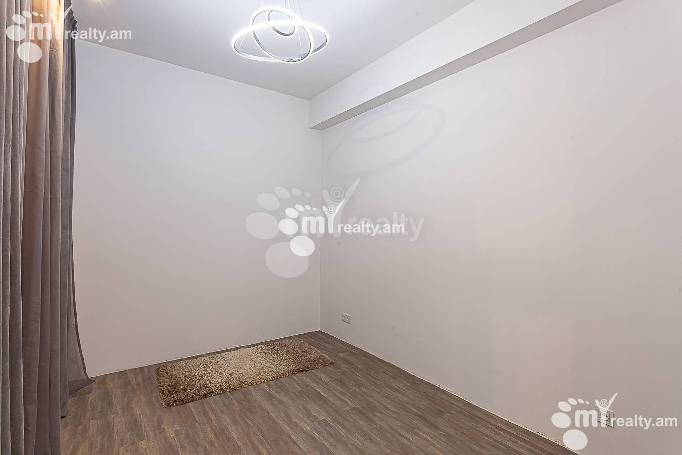 3 bedroom apartment for sale خیابان میکویان, داوتاشِن ایروان, 145368