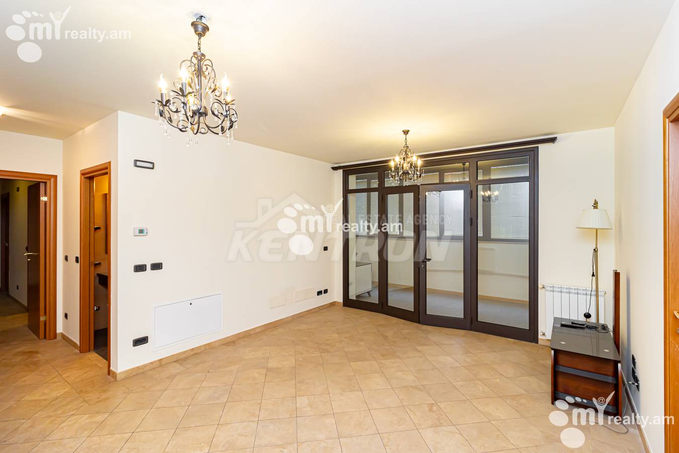 3 bedroom apartment for rent خیابان وازگِن سارگیسیان, مرکز شهر ایروان, 153246
