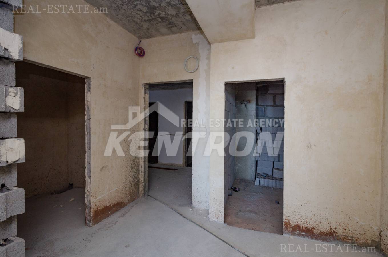 4 bedroom apartment for sale K. Ulnetsi St, Qanaqer- Sejtun Yerevan, 136588