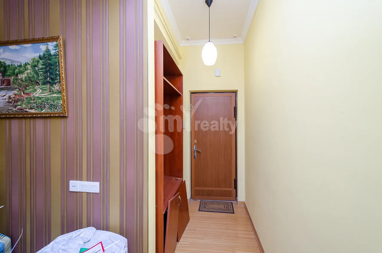 3 bedroom apartment for sale Argishti St, Center Yerevan, 157583