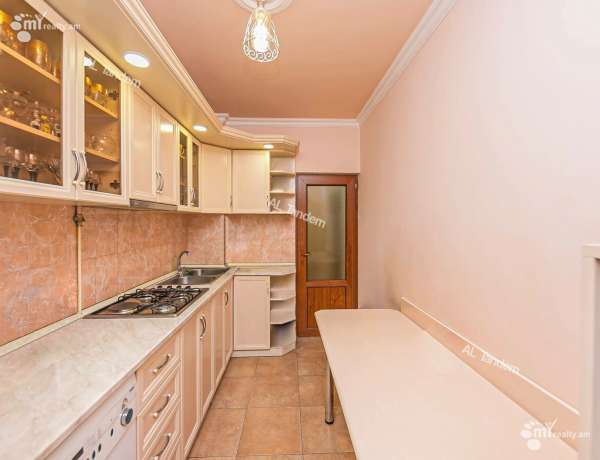 bnakaran/4-senyakanoc/Mamikoniants+St/Arabkir/Yerevan