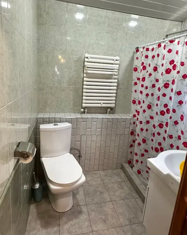 House for sale Aygestan 11 St, Center Yerevan, 160782