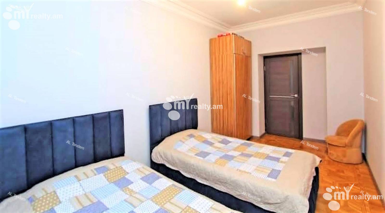 4 bedroom apartment for sale خیابان سایات نووآ, مرکز شهر ایروان, 125082