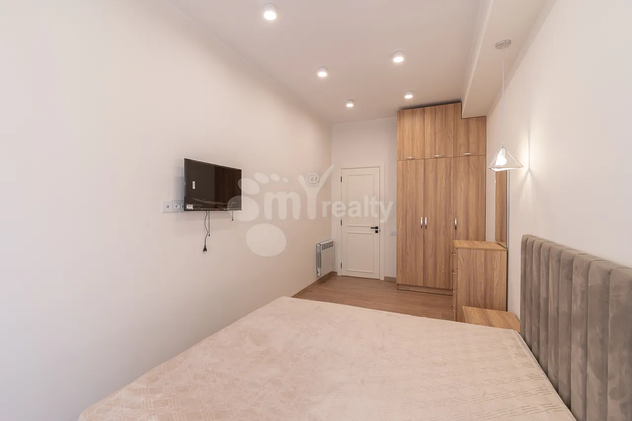 2 bedroom apartment for sale Antarayin St, Center Yerevan, 158746