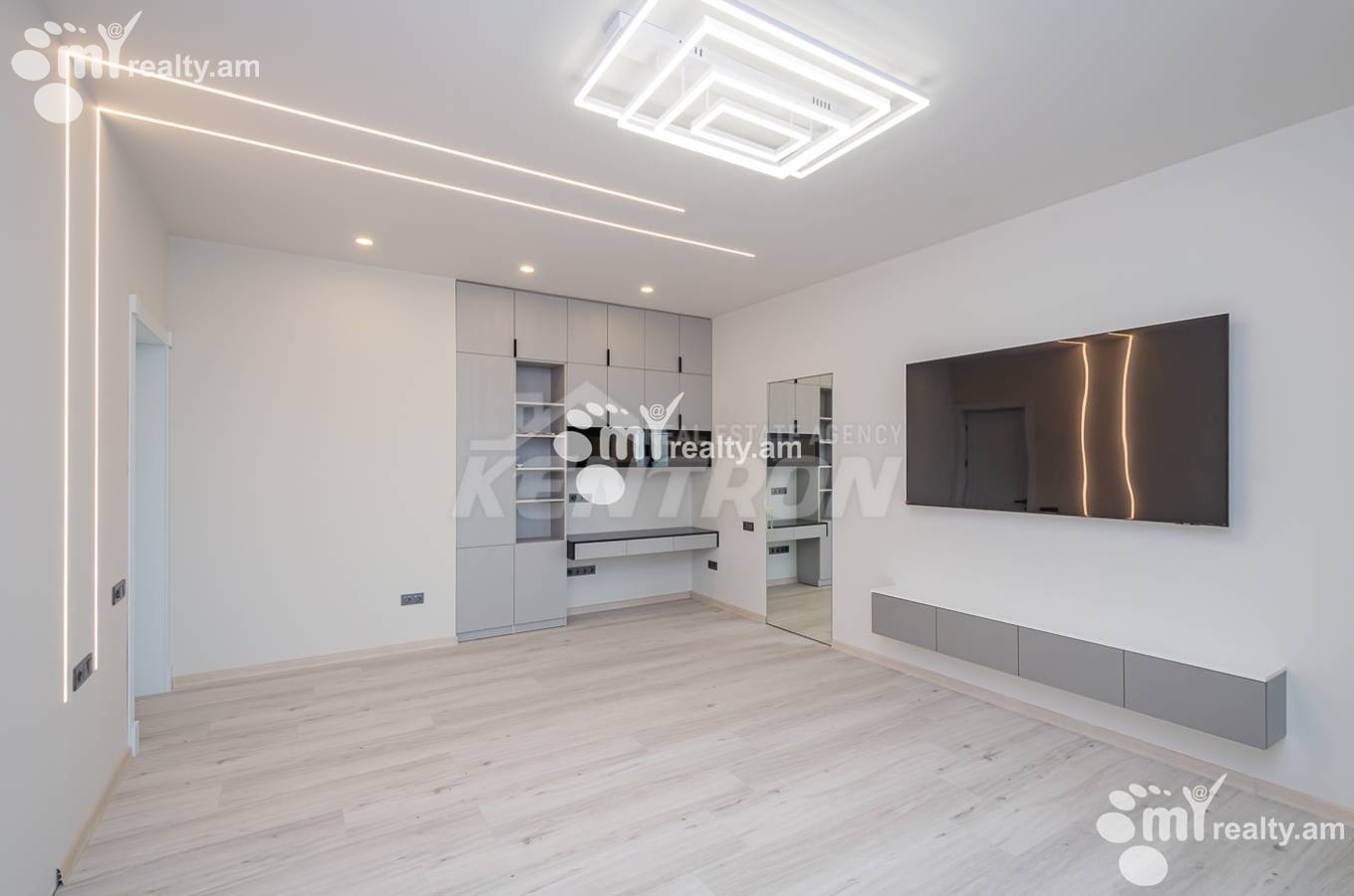 4 bedroom apartment for sale Arshakunyats Ave, Center Yerevan, 153658