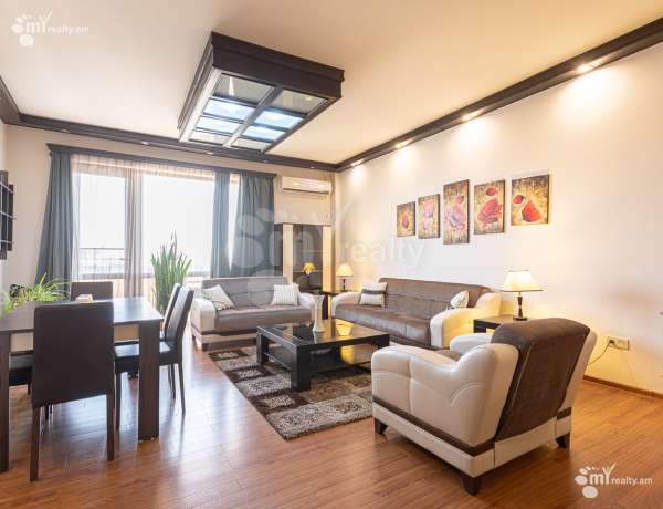 varcov-bnakaran-norakaruycum/4-senyakanoc/Antarayin+St/Center/Yerevan