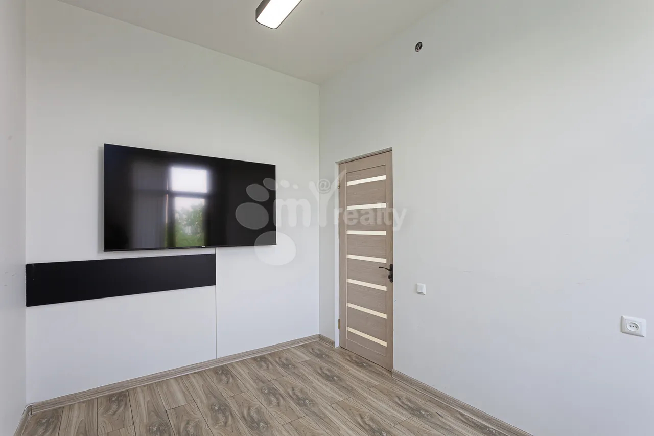Commercial property for rent V.Papazyan St, Arabkir Yerevan, 160453