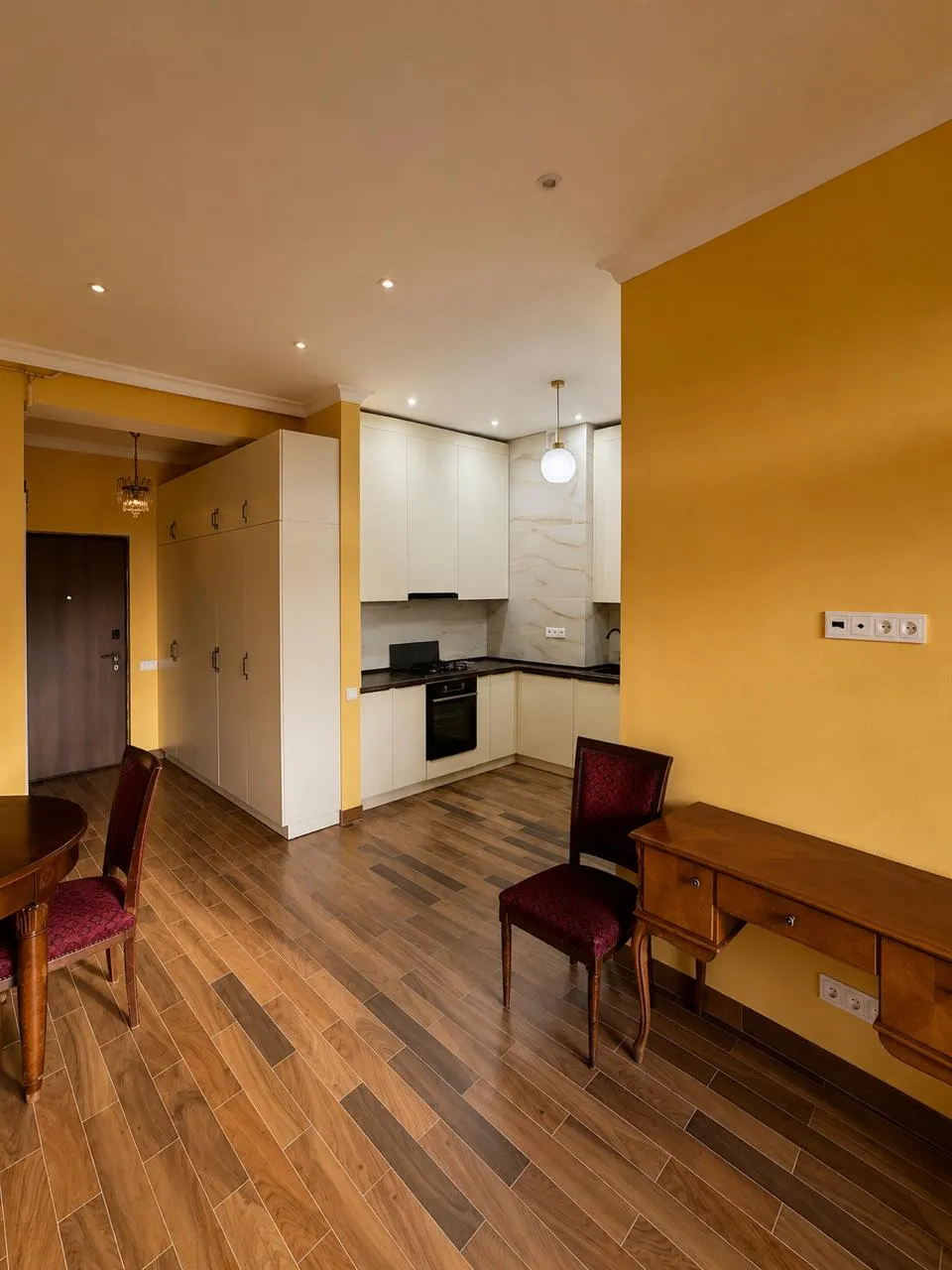3 bedroom apartment for sale خیابان میکویان, داوتاشِن ایروان, 160748