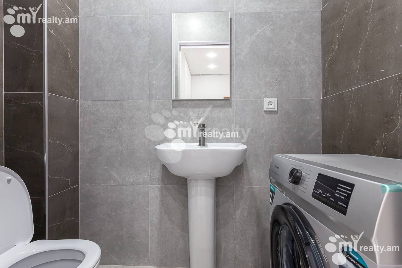 3 bedroom apartment for rent Charents St, Center Yerevan, 151488