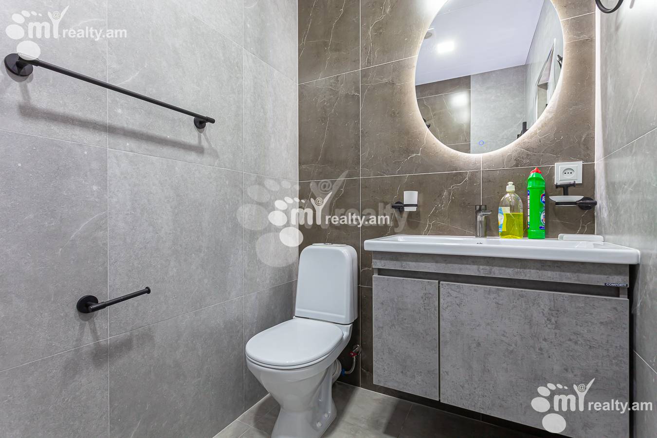 3 bedroom apartment for rent Charents St, Center Yerevan, 151488
