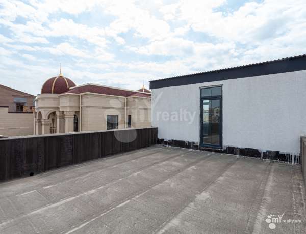 arandznatun-vacharq-Yerevan-Ajapnyak