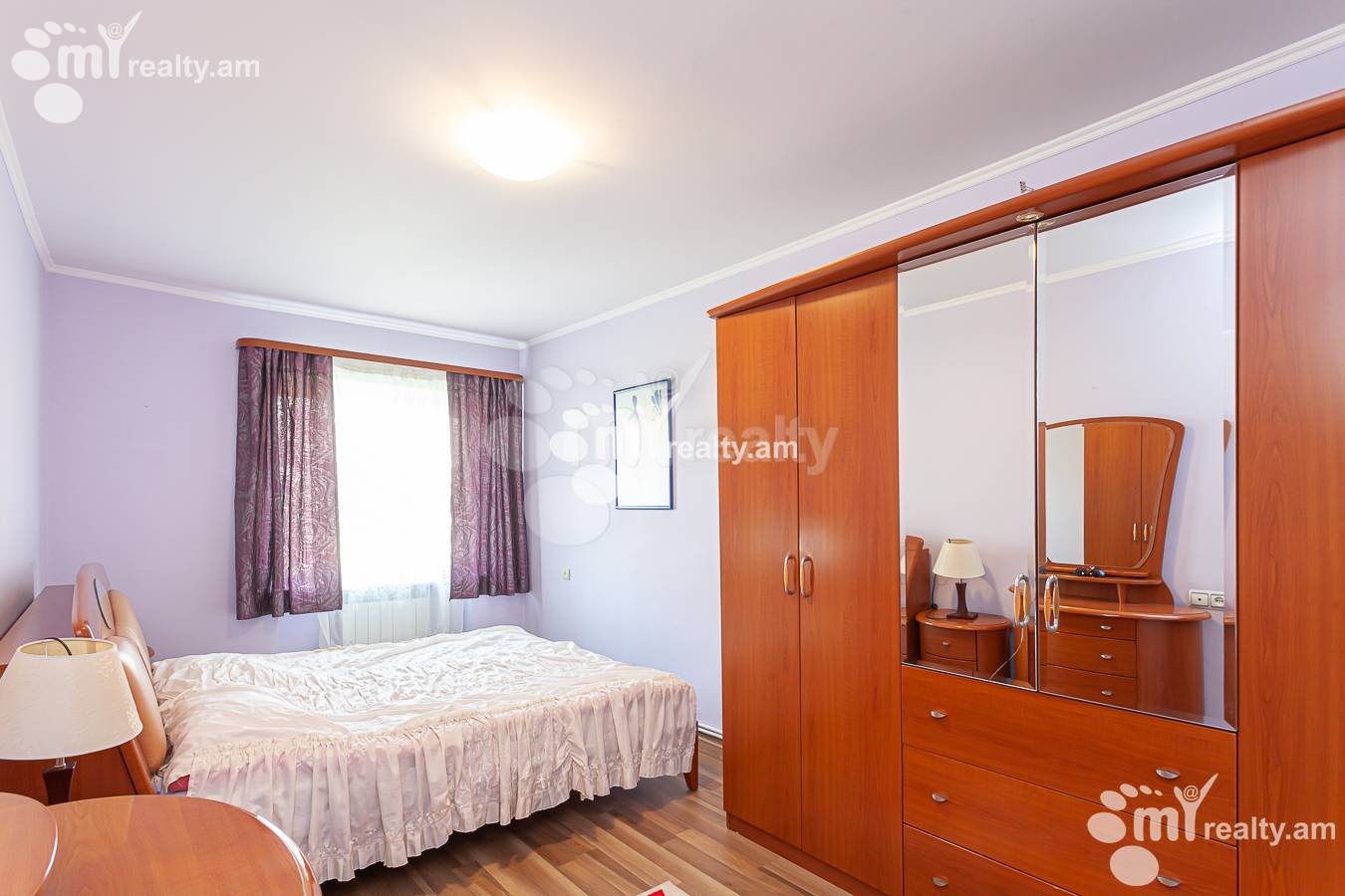 Купить 3 комнатную квартиру Г.Кочар ул, Арабкир Ереван, 147856