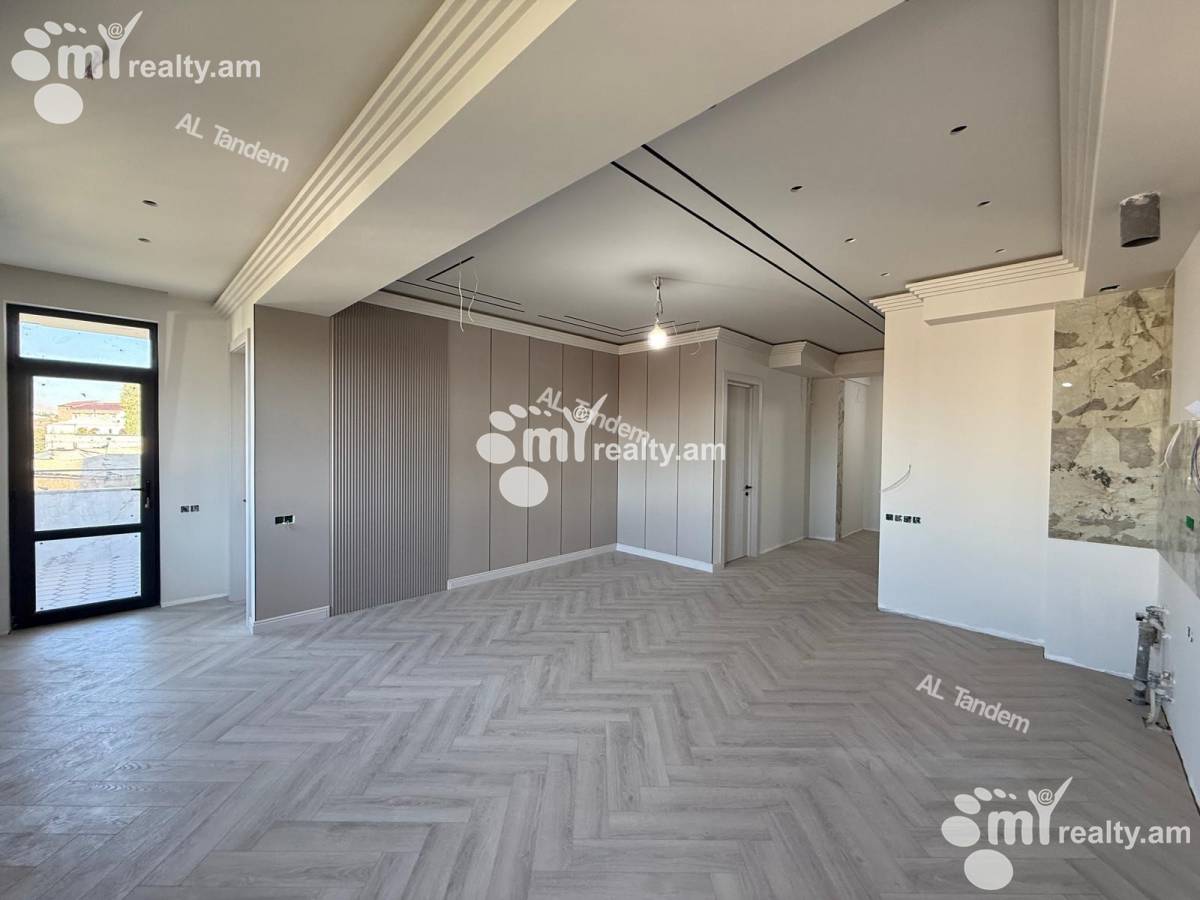 3 bedroom apartment for sale Arghutyan St, Arabkir Yerevan, 156981