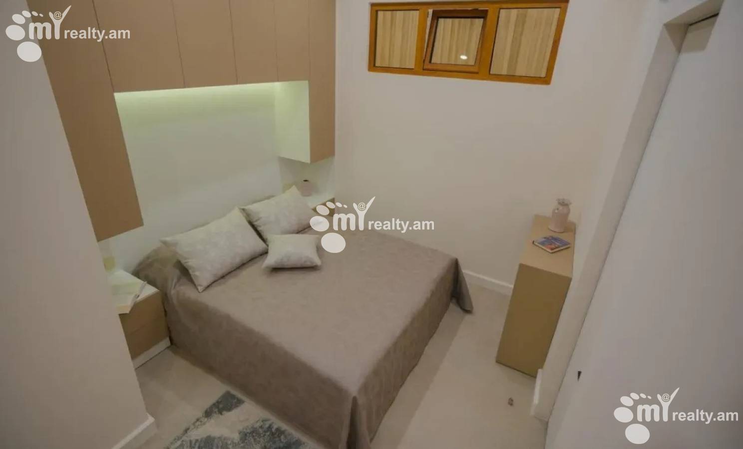 3 սենյականոց բնակարան  Եկմալյան փող, Կենտրոն Երևան, 159725