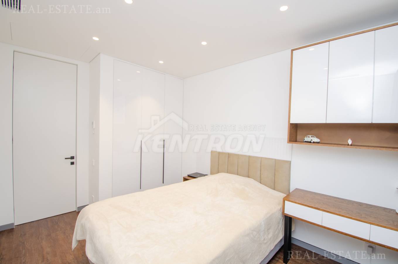 4 սենյականոց բնակարան  Անտառային փող, Կենտրոն Երևան, 138069