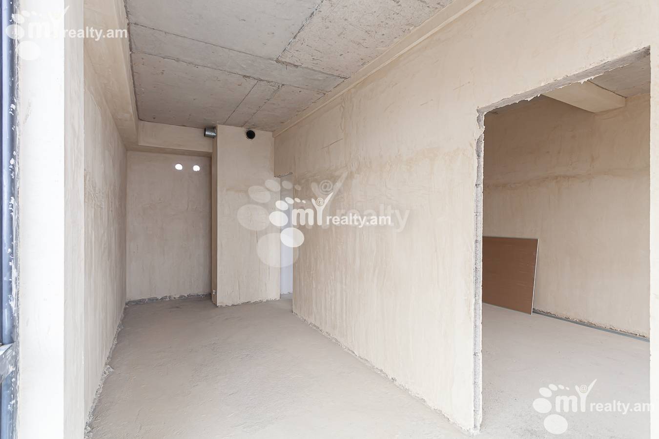 3 bedroom apartment for sale K. Ulnetsi St, Quanaquère-Zeytoun Yerevan, 149038
