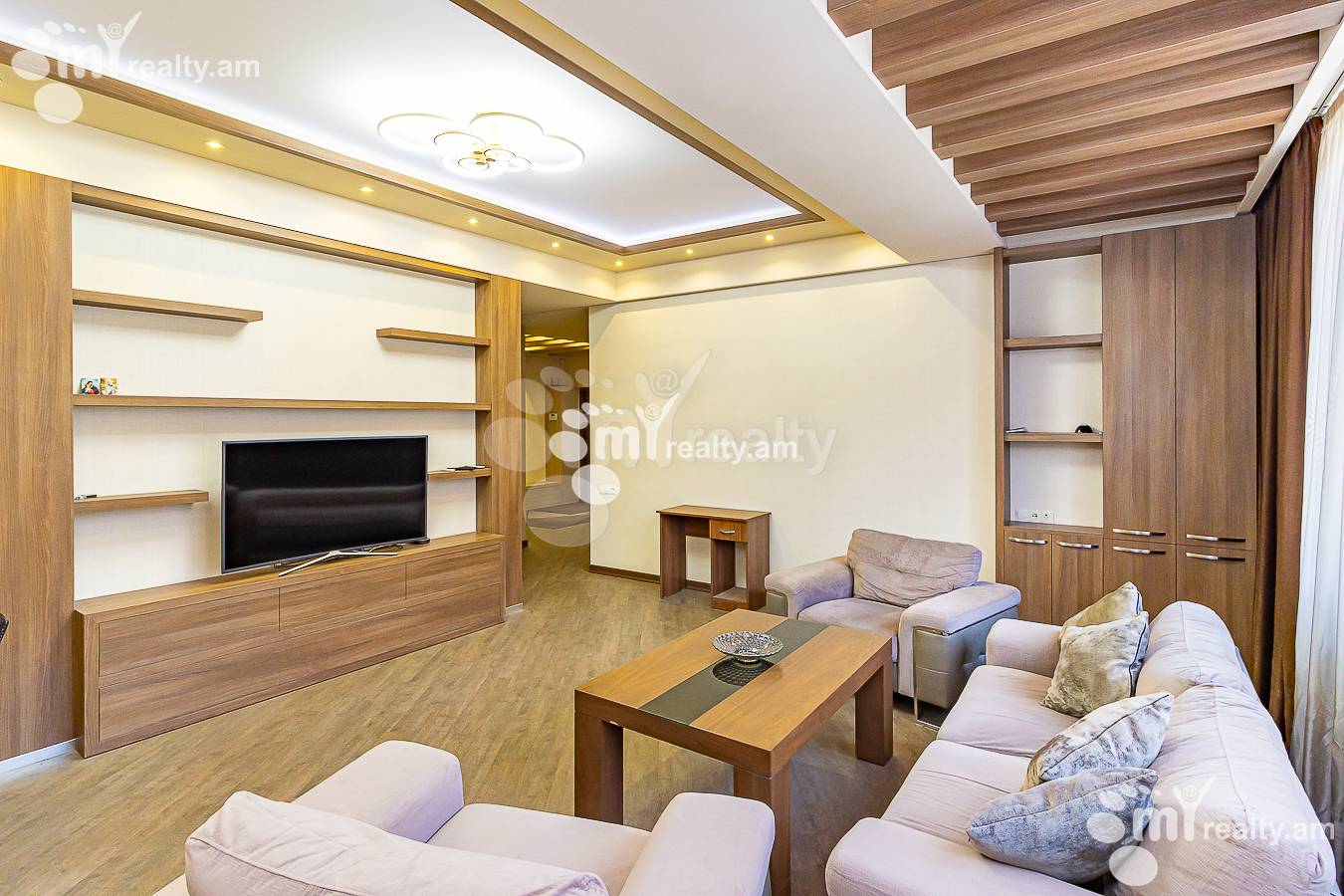 3 bedroom apartment for rent Pushkin St, Center Yerevan, 151996