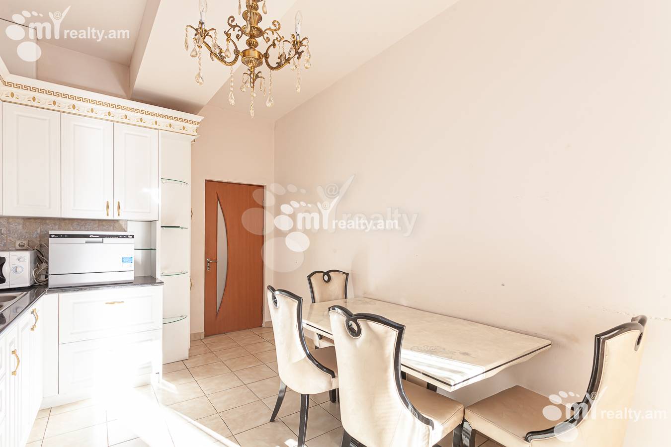 4 bedroom apartment for sale Adonts St, Arabkir Yerevan, 156853