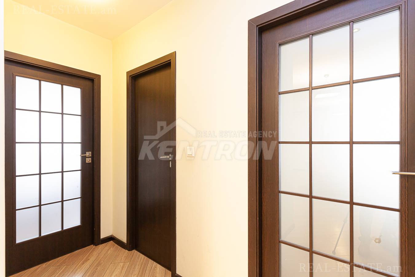 3 սենյականոց բնակարան  Կոմիտասի պող, Արաբկիր Երևան, 143995