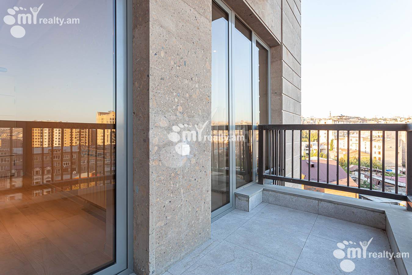 3 bedroom apartment for rent خیابان پارونیان, مرکز شهر ایروان, 153194