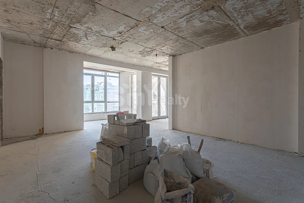 4 bedroom apartment for sale Aram St, Center Yerevan, 157561