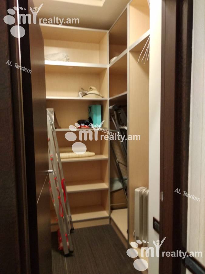 3 bedroom apartment for rent Vardanants St, Center Yerevan, 125911