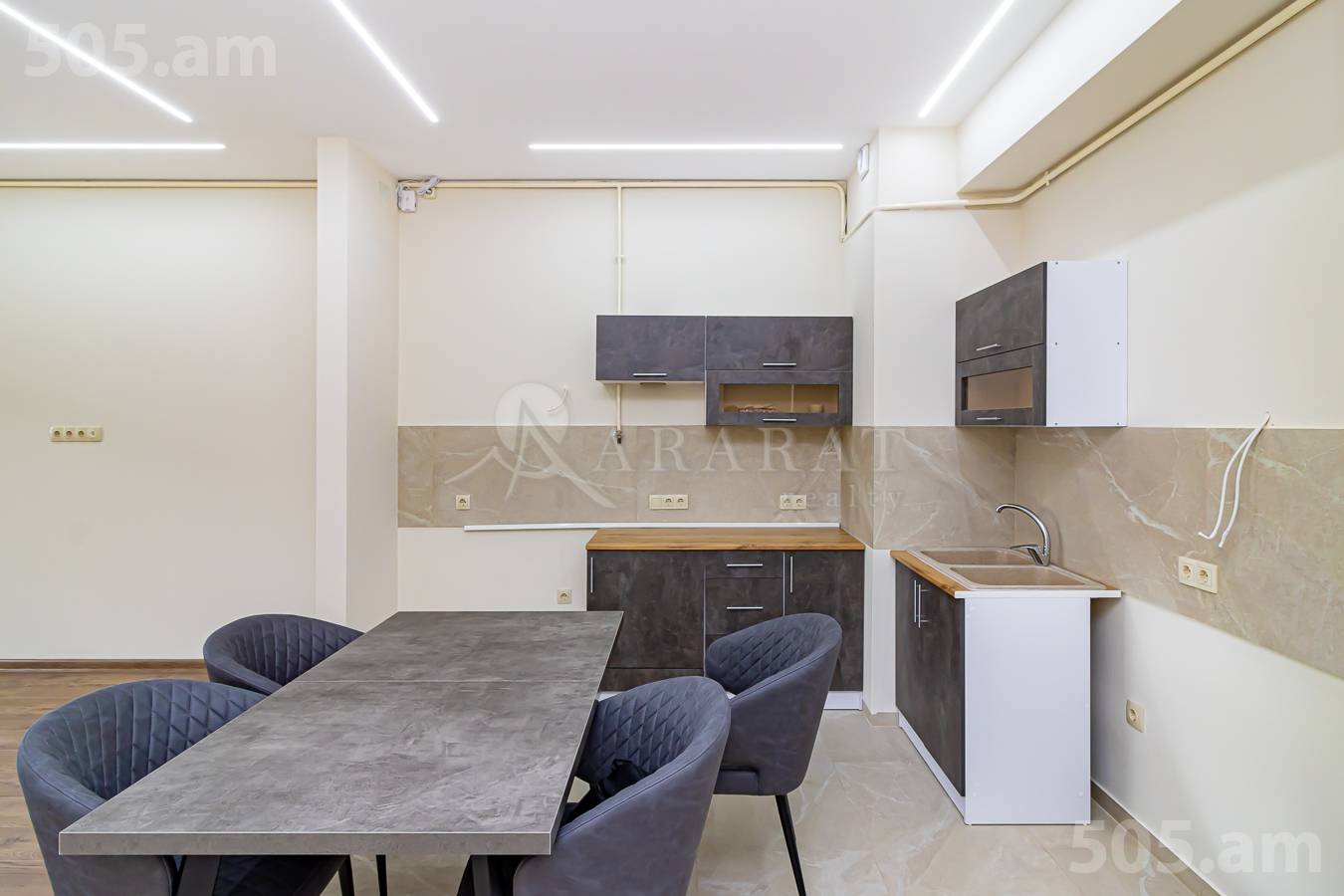2 սենյականոց բնակարան  Ն. Տիգրանյան փող փակ, Արաբկիր Երևան, 149571