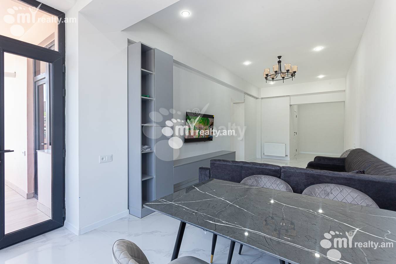 3 bedroom apartment for rent Charents St, Center Yerevan, 151488