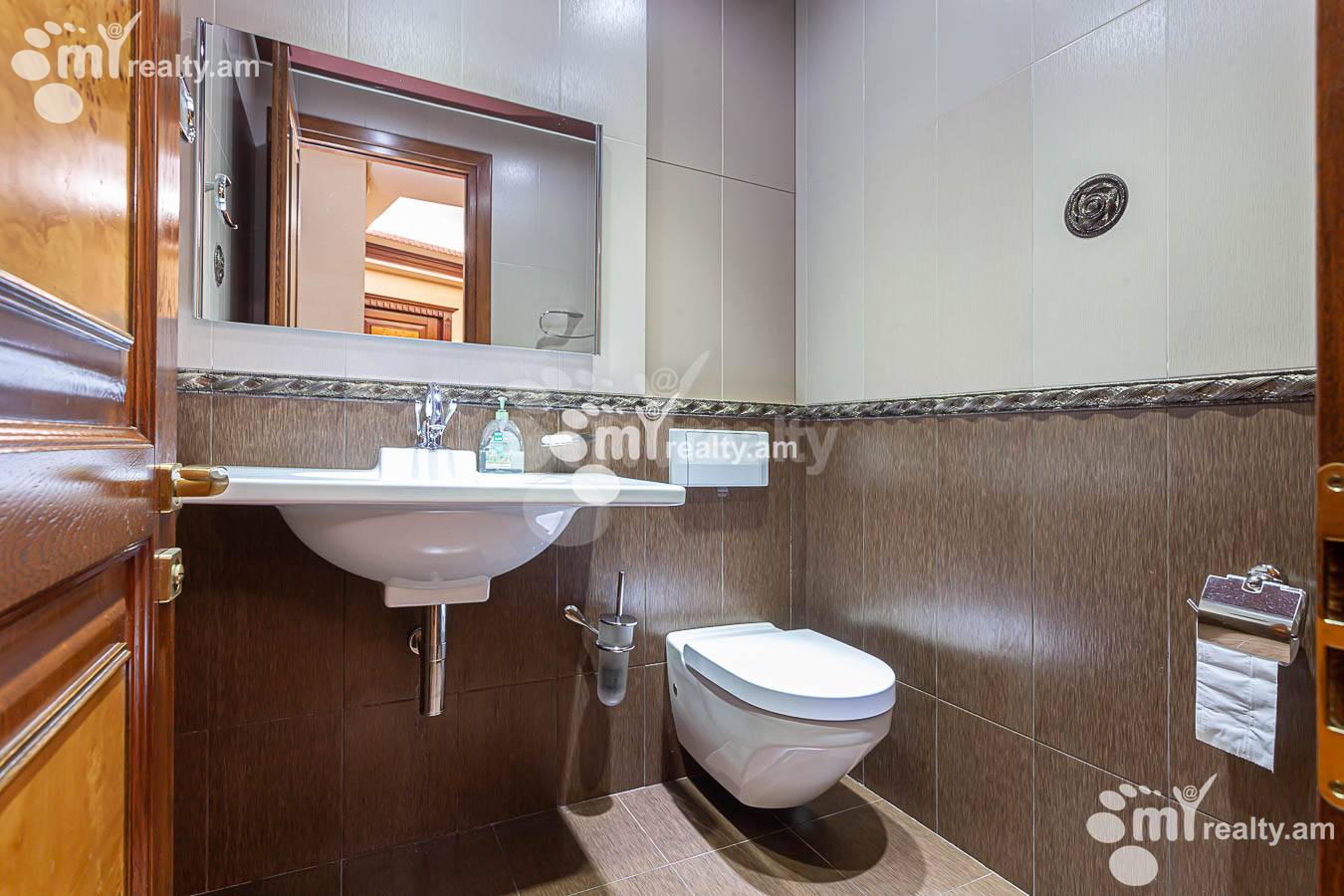 6 bedroom apartment for sale Leningradyan St, Ajapnyak Yerevan, 153145