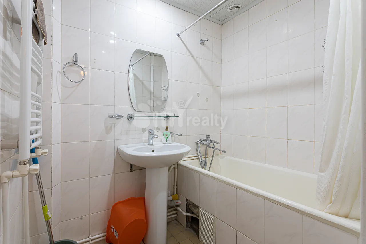 3 bedroom apartment for sale Aygedzor alley, Arabkir Yerevan, 159678
