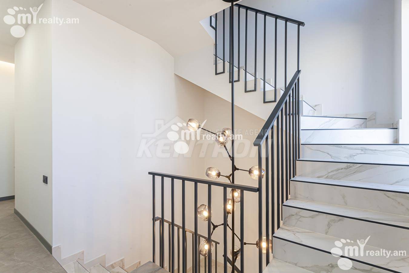 House for sale G 1 dis., Adshapnjak Yerevan, 155024