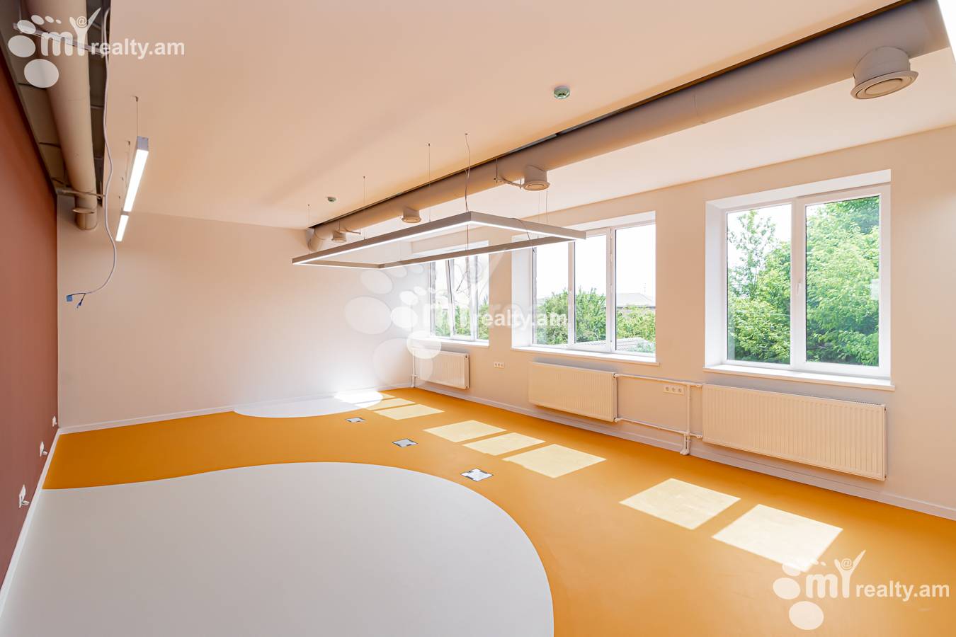 Снять коммерческoе помещение З. Саркаваг ул., Канакер-Зейтун Ереван, 148866