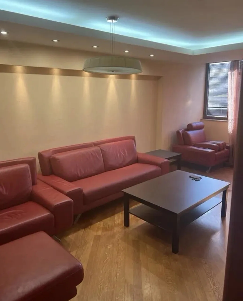 3 սենյականոց բնակարան  Նալբանդյան փող, Կենտրոն Երևան, 158399