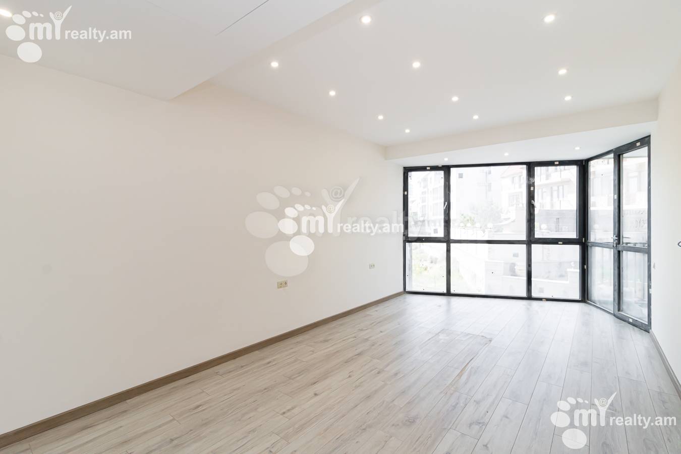 2 bedroom apartment for sale Antarayin St, Center Yerevan, 148701
