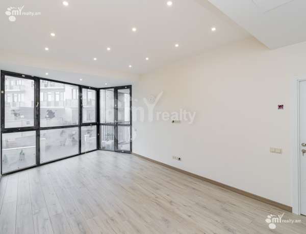 2-senyakanoc-bnakaran-vacharq-Yerevan-Center