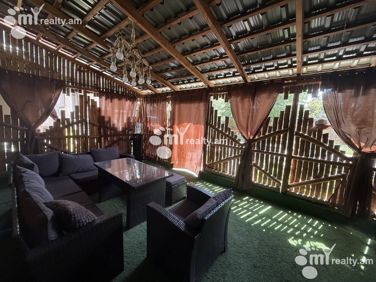 House for sale خیابان 1 نوراگاویت, شِنگاویت ایروان, 156398