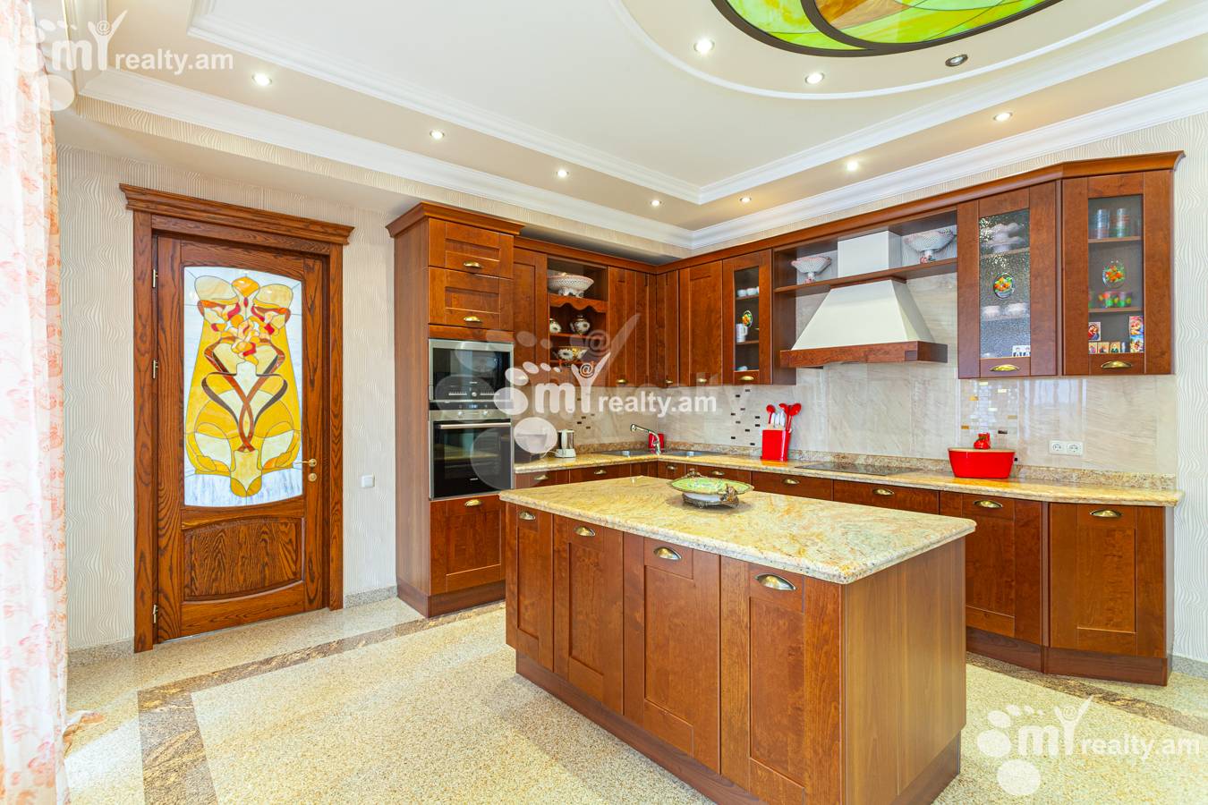 5 bedroom apartment for sale Northern (Hyusisayin)  Ave, Center Yerevan, 155429