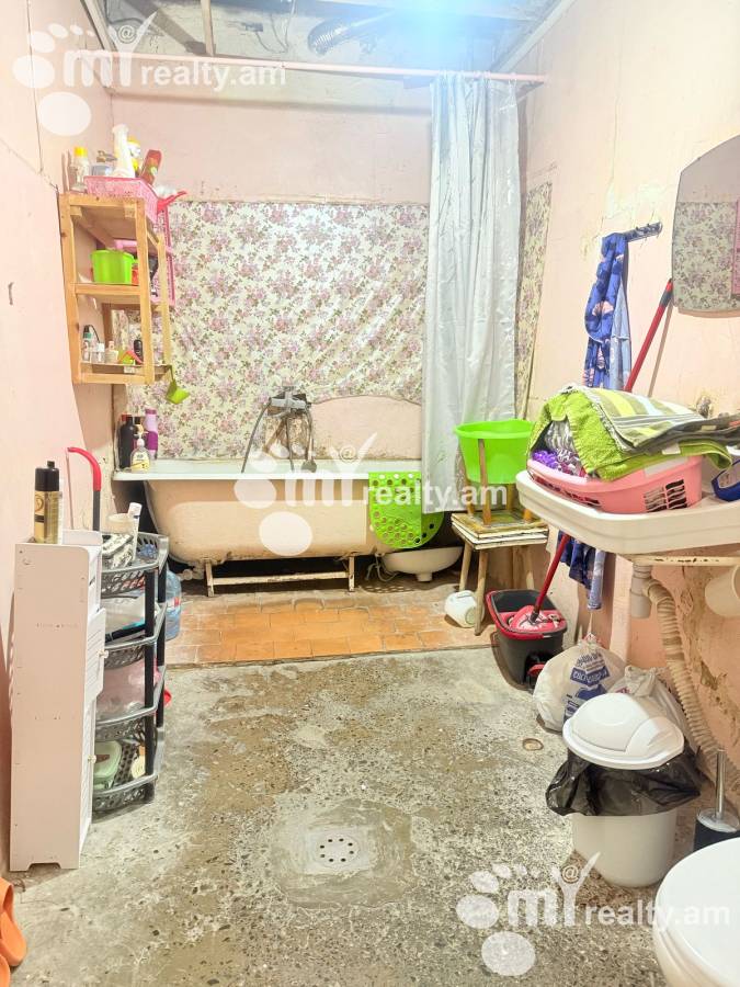 2 bedroom apartment for sale Paronyan St, Center Yerevan, 159088