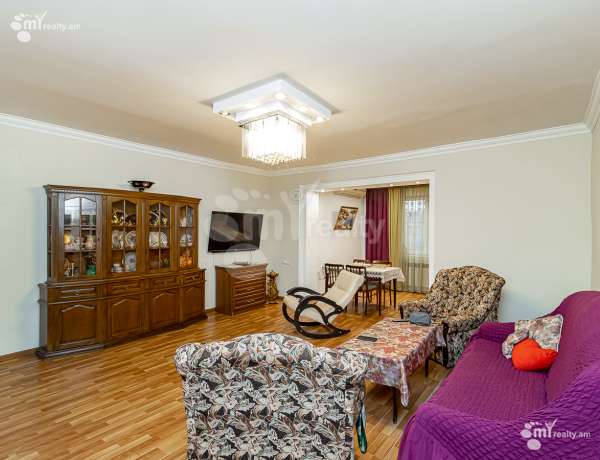 3-senyakanoc-bnakaran-vacharq-Yerevan-Arabkir