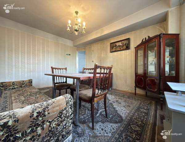 3-senyakanoc-bnakaran-vacharq-Yerevan-Arabkir