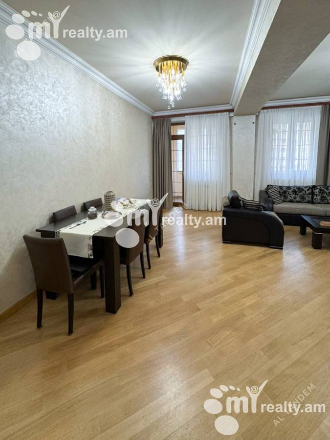 3 սենյականոց բնակարան  Սարյան փող, Կենտրոն Երևան, 127177