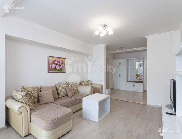 3-bedroom/apartment-for-rent/Mashtots+Ave/Center/Yerevan